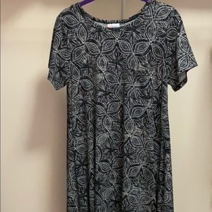 3/$25 LuLaRoe XS Carly